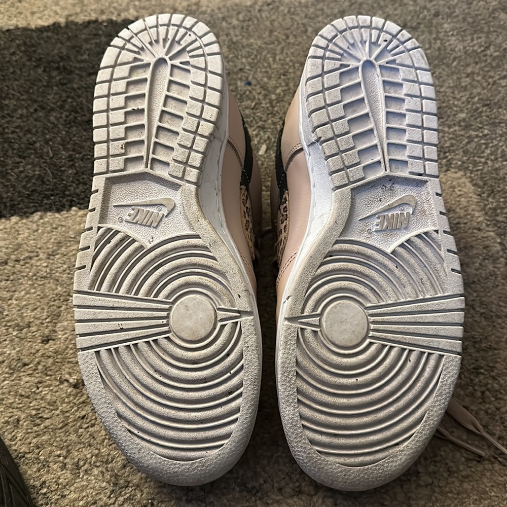 Nike Duns Low SE “Primal Pink” - Picture 11 of 15